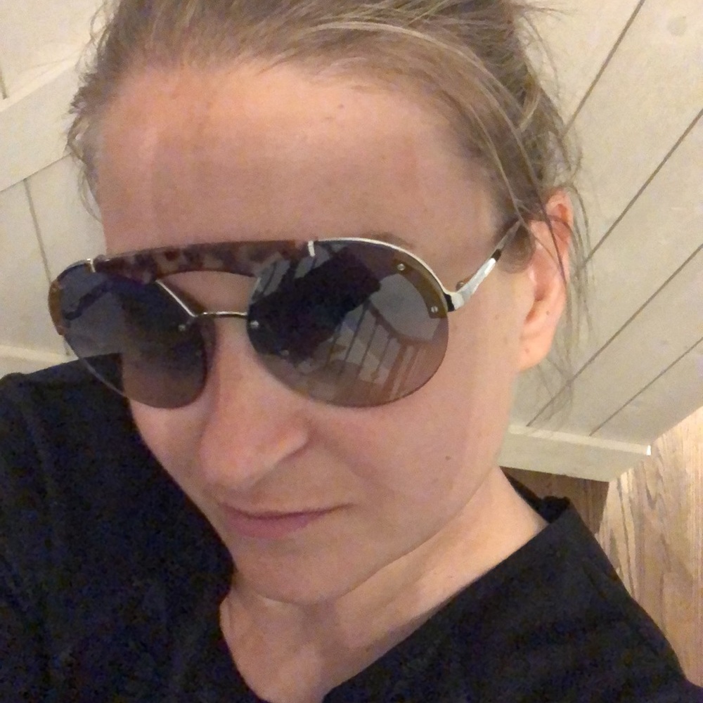 Prada Sunglasses - Picture 12 of 13